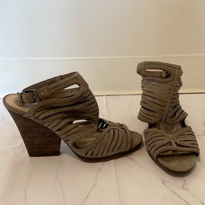Vince Camuto chunky heels *NEW*